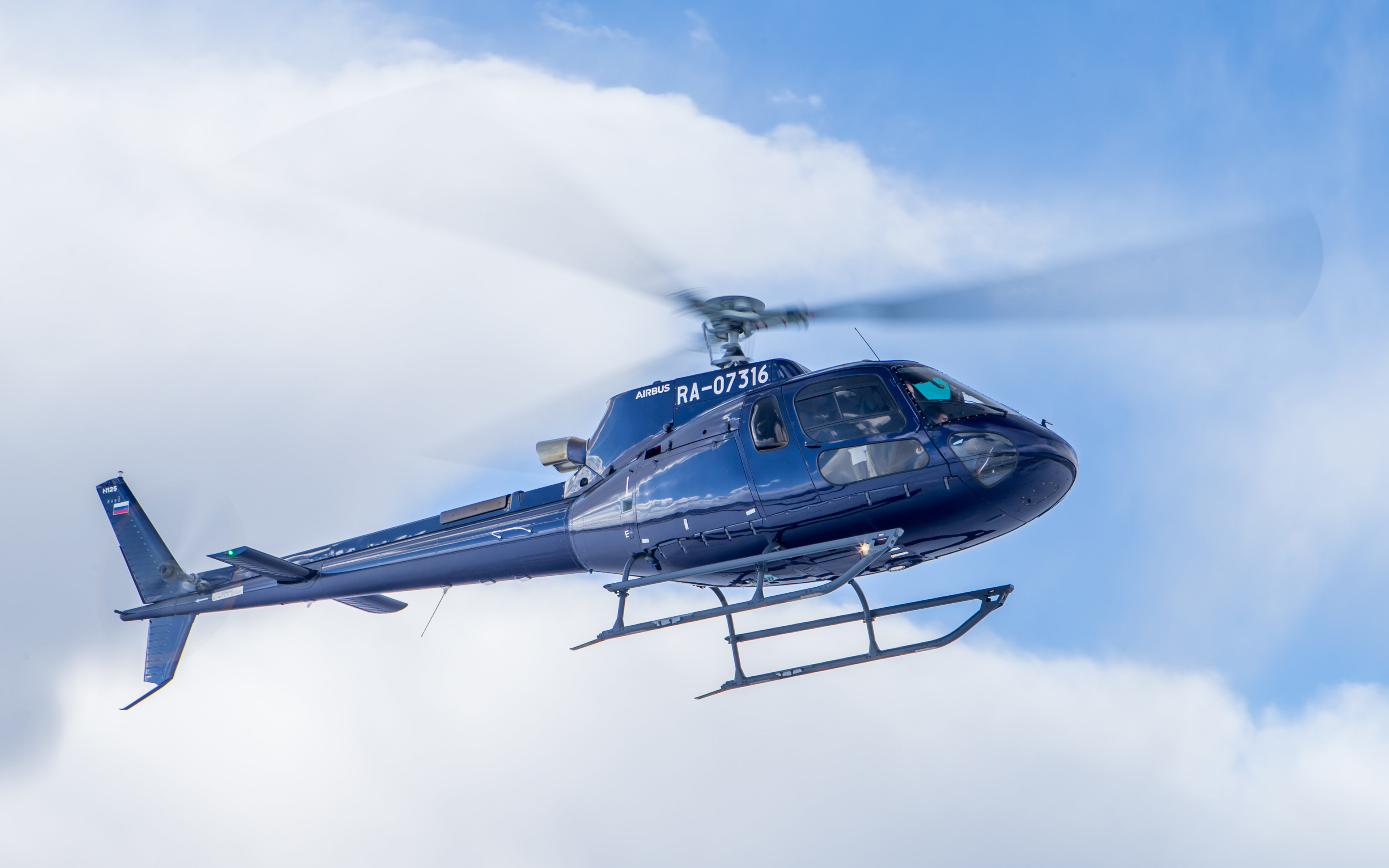 Download Wallpapers 4k Eurocopter As350 Civil Aviation Airbus Helicopters H125 Passenger