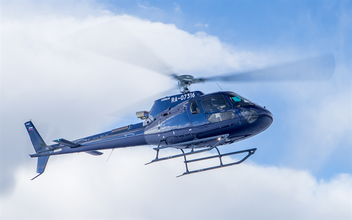 4k, Eurocopter AS350, de l&#39;aviation civile, Airbus Helicopters H125, passager h&#233;licopt&#232;res AS350, bleu h&#233;licopt&#232;re, H125, Airbus, Eurocopter, rouge h&#233;licopt&#232;re