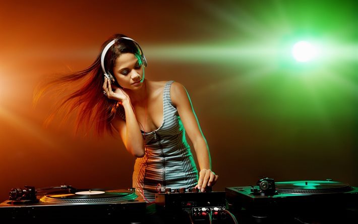 ダウンロード画像 Dj ヘッドフォン クラブミュージック Dj形状 大浴場 女の子 電気 姿勢 フリー のピクチャを無料デスクトップの 壁紙