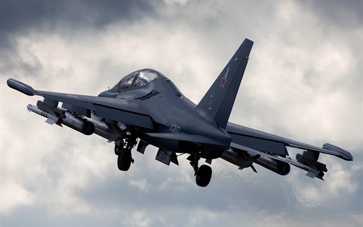 ياكوفليف, 130, طائرة عسكرية, التدريب والطائرات المقاتلة, في منتصف
