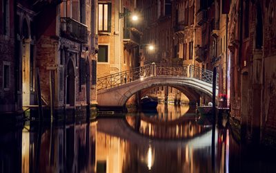 Venedig, kv&#228;ll, lyktan belysning, gamla hus, bro, b&#229;tar, Italien