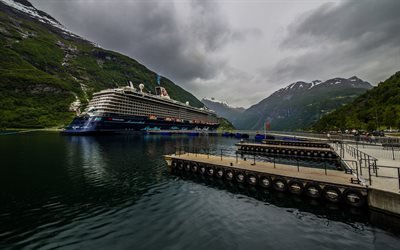 fiorde, paisagem montanhosa, navio de cruzeiro, Mein Schiff 3, TUI, navio de luxo, Noruega