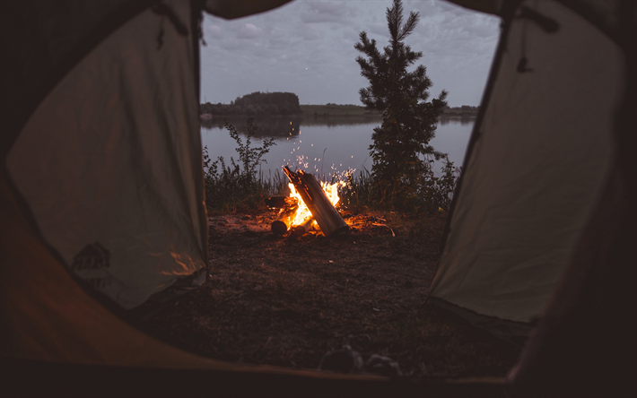 ダウンロード画像 かがり火 夜 夕日 ビューのテント キャンプ