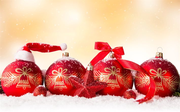 4k, クリスマスのオーナメント, スノー, 新年あけましておめでとうございます, クリスマスの装飾, バルサムモミ, 赤いクリスマスボール, メリークリスマス, 新年のコンセプト, クリスマスボール