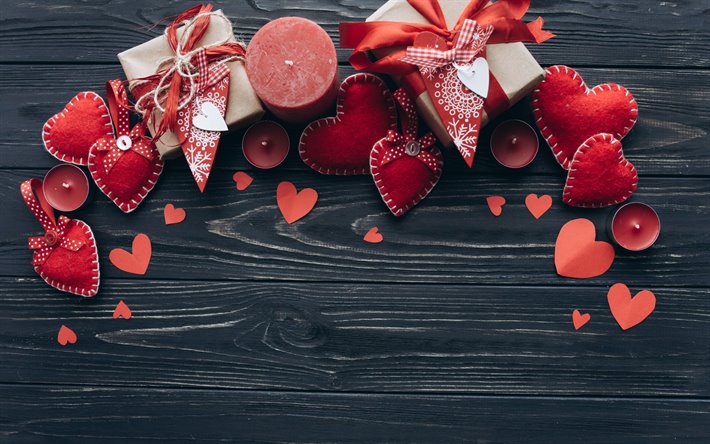 La saint-valentin, coeurs rouges, des cadeaux, des bougies, d&#233;coration romantique, le 14 f&#233;vrier, la combustion bougie rouge