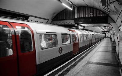 Tunnelbana, urban transport, t&#229;g, London Underground, F&#246;renade Kungariket, London