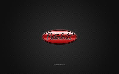 Logo Peterbilt, logo rosso, sfondo grigio in fibra di carbonio, emblema in metallo Peterbilt, Peterbilt, marchi di automobili, arte creativa