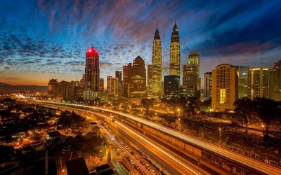 Kuala Lumpur, kv&#228;ll, stadens ljus, Petronas Towers, skyskrapor, Malaysia