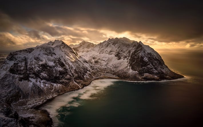 coast, Norwegian Sea, winter, snow, Kvalvika Beach, Norway, Lofoten Islands