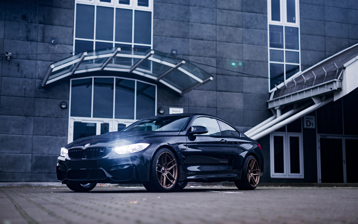 BMW M4, 2017, svart sport coupe, svart m4, tuning M4, brons hjul, LED, F83, BMW