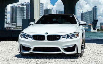 BMW M4, valkoinen urheilu coupe, tuning M4, M Performance, Saksan autoja, F83, BMW