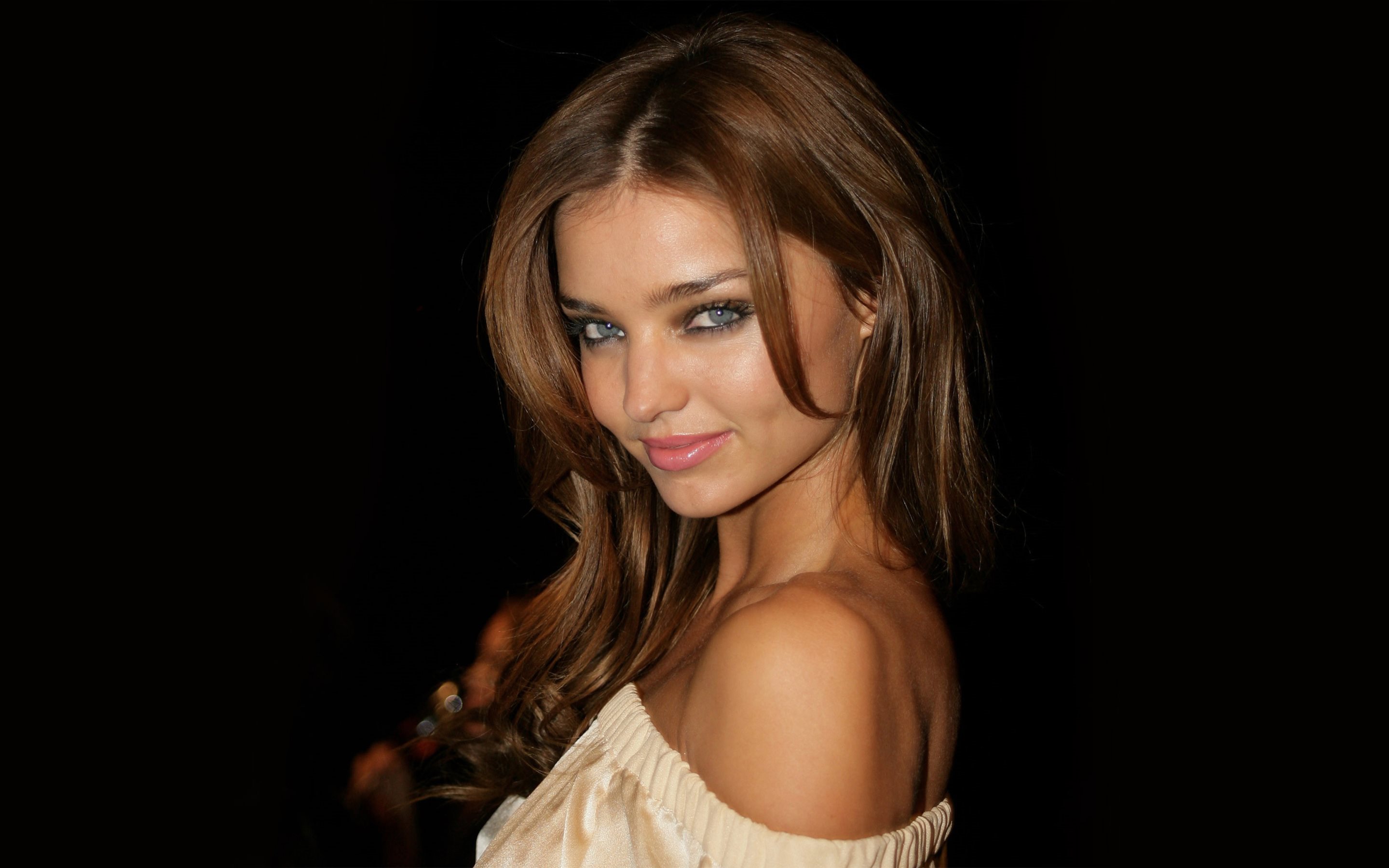 Download Wallpapers Beautiful Girl Celebrity Miranda Kerr Supermodels Brunette For Desktop