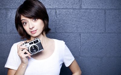 kate micucci, la actriz, la celebridad, morena