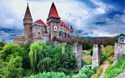 corvin slott, sommar, transsylvanien, bro, rum&#228;nien, hunedoara slott