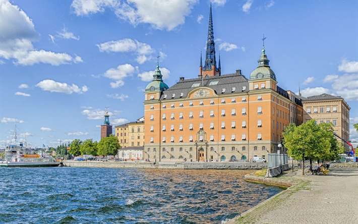 Estocolmo, Suecia, paisaje, verano, casas viejas, la arquitectura, la Iglesia Riddarholm