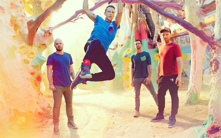 Coldplay, en 2018, le groupe de rock, Chris Martin, Guy Berryman, Jonny Buckland, Sera Champion