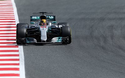 Lewis Hamilton, 44, F1, Formula 1, Mercedes AMG team, raceway