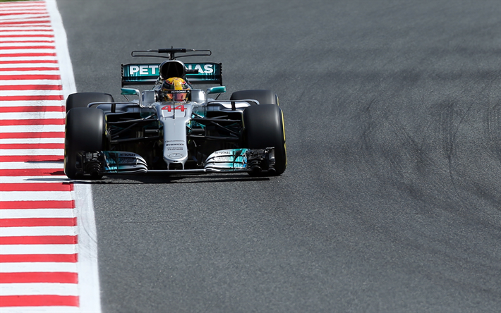 Lewis Hamilton, 44, F1, Formula 1, la Mercedes AMG del team, raceway