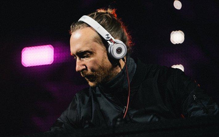 David Guetta, DJ, konsertti, supert&#228;hti&#228;, dj-konsolin