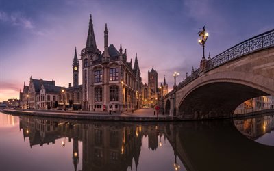 Gent, afton, solnedg&#229;ng, stenbro, gammal arkitektur, Belgien