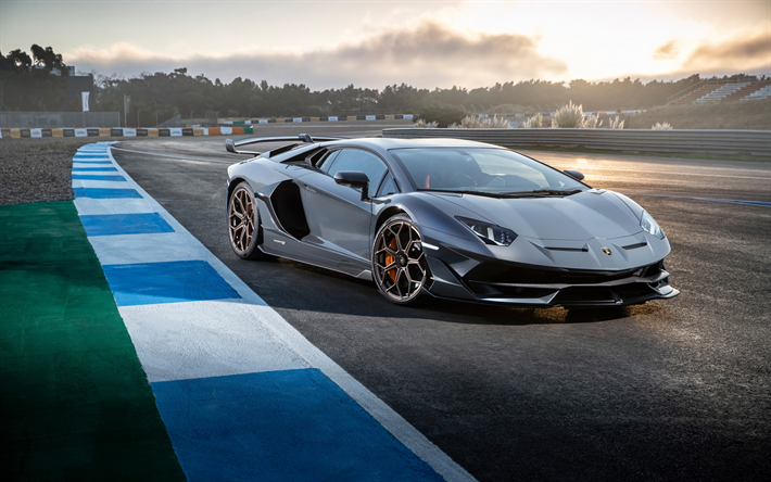 En 2018, la Lamborghini Aventador SVJ, gris voiture de course, voiture, tuning, piste de course, nouveau gris Aventador, des voitures de sport italiennes, Lamborghini