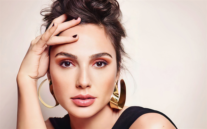 Gal Gadot, portrait, actrice isra&#233;lienne, maquillage, s&#233;ance photo, robe noire, star hollywoodienne, actrices populaires