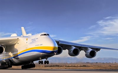 Antonov An-225 J&#228;sen, Antonov Airlines, Kasakka, UR-82060, An-225, Ukrainalainen kuljetuskone, suurin lentokone, strategisten ilmakuljetusten rahti-ilma, Antonov, Ukraina