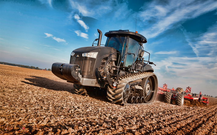 El Challenger de Sigilo MT775E, arar el campo, 2019 tractores, negro tractor, maquinaria agr&#237;cola, Challenger Sigilo, la cosecha, el rastreador, HDR, la agricultura, el tractor en el campo, los Tractores Challenger