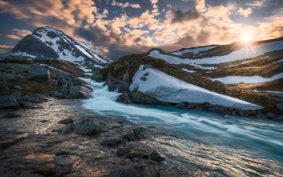 rio de montanha, manh&#227;, nascer do sol, paisagem de montanha, rochas, neve, Noruega