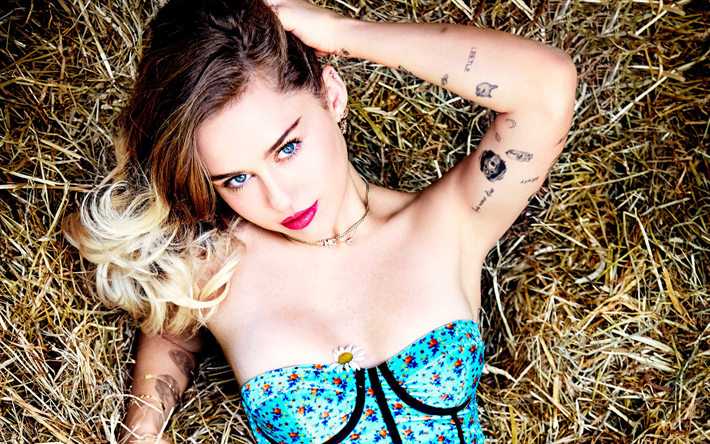 Miley Cyrus, american singer, 2017, Cosmopolitan, Hollywood