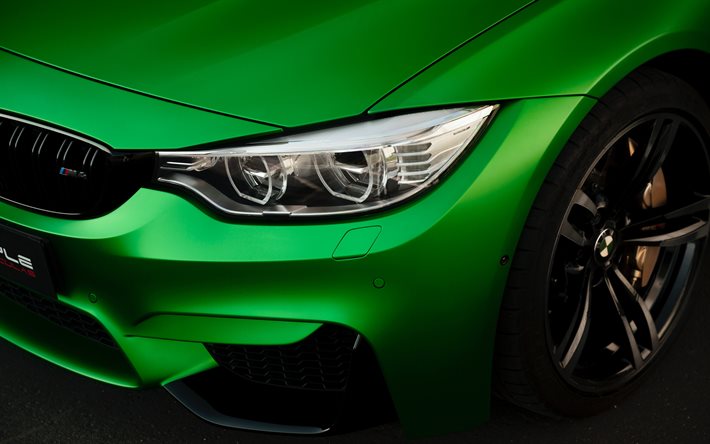 BMW M4, 2020, vista de frente, exterior, verde coup&#233; deportivo, el ajuste de la M4, alem&#225;n de autom&#243;viles deportivos, BMW