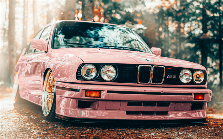 BMW M3 E30, tuning, pink M3 E30, gold wheels, M3 E30 tuning, front view, exterior, german cars, BMW
