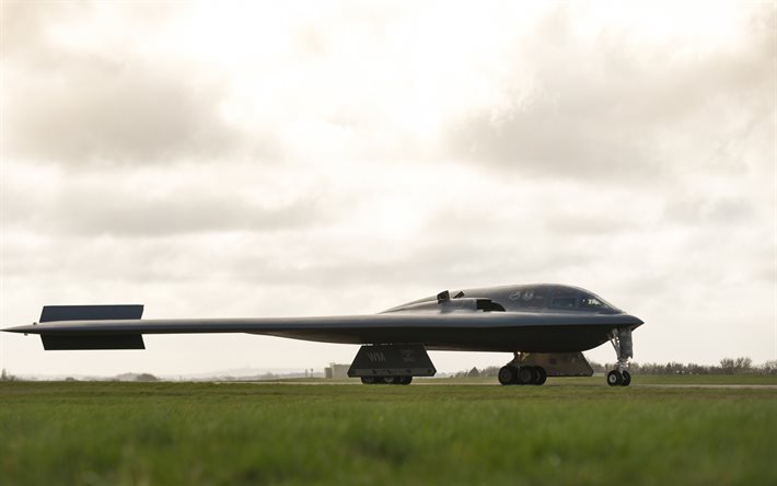 Northrop B-2 Spirit, strategic bomber, Stealth Bomber, American heavy strategic bomber, B-2, Northrop Grumman, military airfield, military aircraft, US Air Force, sunset, evening