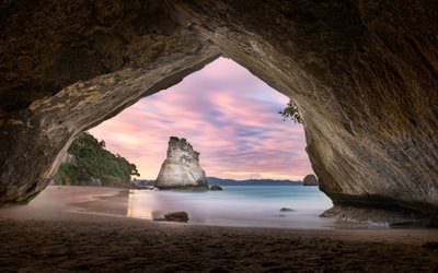 Katedralen Cove, Te Whanganui-A-Hei Marine Reserve, Coromandel Peninsula, Nya Zeeland, Mercury Bay, Stilla Havet, grottan, kv&#228;ll, sunset, vackert landskap