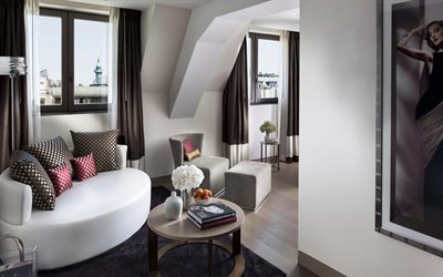 スタイリッシュな近代的な光の室内, ホテルルーム, 茶色のカーテン, 白壁, おしゃれなインテリアデザイン