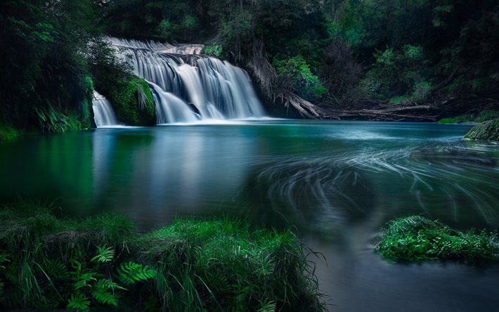 Maraetotara Falls, una cascada, tarde, puesta de sol, un lago, una hermosa cascada, Maraetotara R&#237;o, Nueva Zelanda