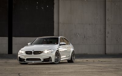 BMW M3, 2018, Valkoinen M3, F80, urheilu sedan, ulkoa, tuning M3, LED, BMW