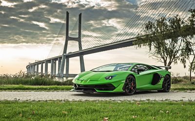 4k, Lamborghini Aventador SVJ, street, 2018 cars, supercars, hypercars, green Aventador, Lamborghini