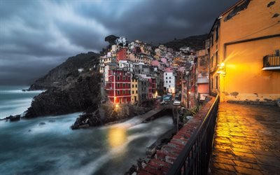 Riomaggiore, morning, sunrise, Ligurian Sea, Cinque Terre, bay, Riomaggiore cityscape, Italy