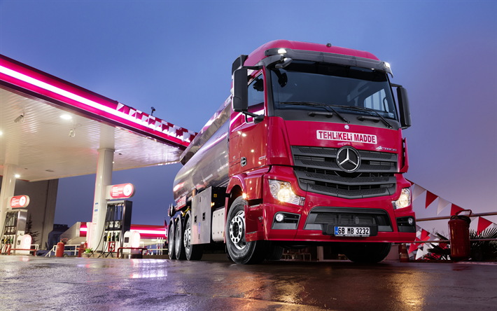 4k, Mercedes-Benz Actros, tank truck, gas station, new red Actros, German trucks, gasoline transportation, petroleum product delivery, Mercedes-Benz