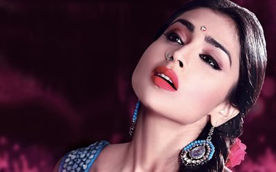 Shriya Saran, 2018, intialainen n&#228;yttelij&#228;, Bollywood, ruskeaverikk&#246;, kauneus, photoshoot