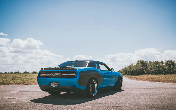 Dodge Challenger, vista posterior, American sports coupe, tuning, azul Challenger, coche deportivo, Dodge