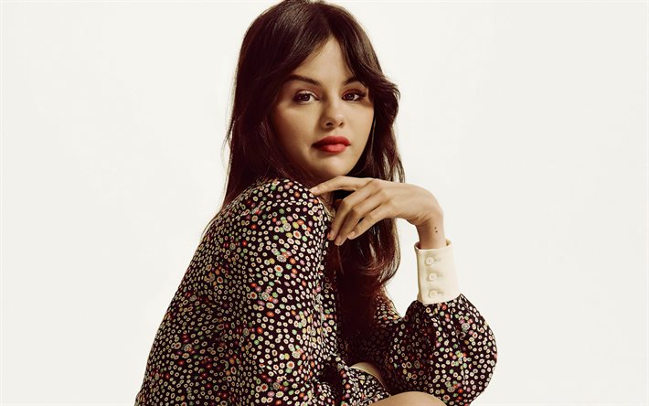 Selena Gomez, Amerikalı şarkıcı, Photoshoot, &#231;i&#231;ekli elbise, pop&#252;ler şarkıcı, Amerikalı yıldız, Amerikan manken