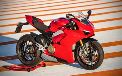 Ducati Panigale V4S, 4k, inst&#228;llda t&#229;g, 2018 cyklar, italienska motorcyklar, Ducati