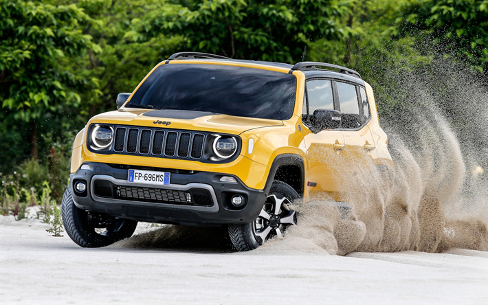 Jeep Renegade Trailhawk, 2018, yellow SUV, front view, exterior, beach, driving through the sand, new yellow Renegade, Amrican cars, Jeep