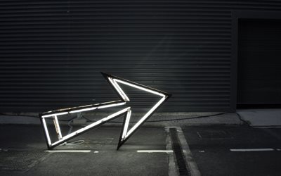 blanc neon fl&#232;che, 4k, l&#39;art de la rue, des fl&#232;ches concepts, cr&#233;ativit&#233;, 3D fl&#232;che