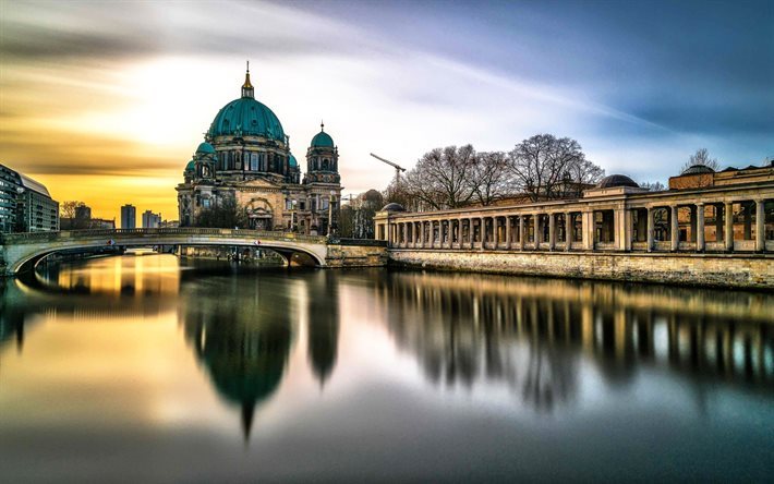Berlin, pont, coucher de soleil, la cath&#233;drale de Berlin, l&#39;&#206;le aux mus&#233;es, Allemagne