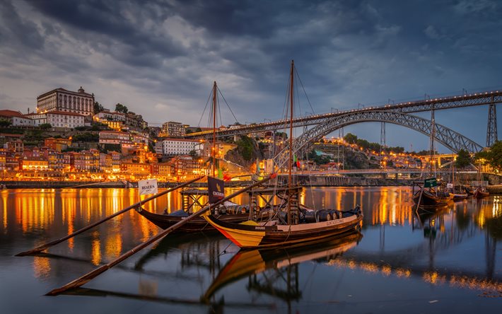 Dom Luis I K&#246;pr&#252;s&#252;, Vila Nova de Gaia Douro Nehir, akşam, G&#252;n batımı, yelkenli, bay, Porto, Portekiz