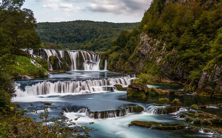 Strbacki Buk vattenfall, Una River, vattenfall, skog, mountain river, gr&#246;na tr&#228;d, Bosnien och Hercegovina, Una National Park