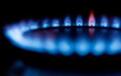 la quema de gas, la llama azul, gas conceptos, fuego azul, gas-quemador